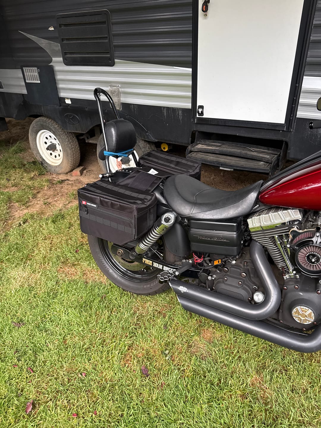 Customer photo review of 18L - Patriot Medium Motorcycle Throw Over Saddlebags for Harley Dyna Wide Glide FXDWG/I