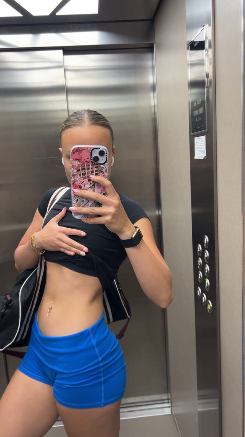 Customer photo review of W174 Flashback Foldover Shorts