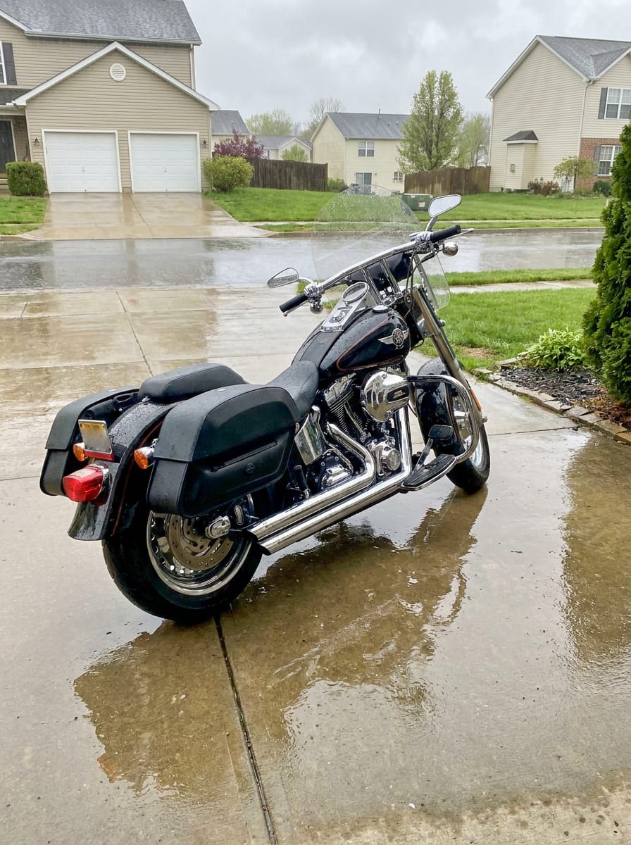 Customer photo review of 28L - Pantheon Medium Quick Mount Motorcycle Saddlebags for Harley Softail Fat Boy FLSTF/I