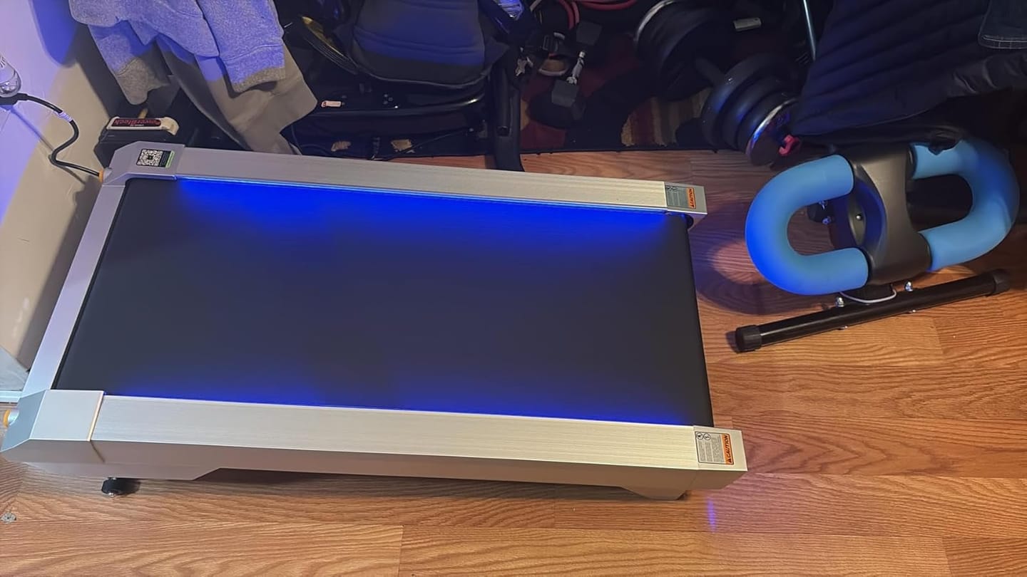 Customer photo review of UREVO CyberPad for Office Smart Treadmill