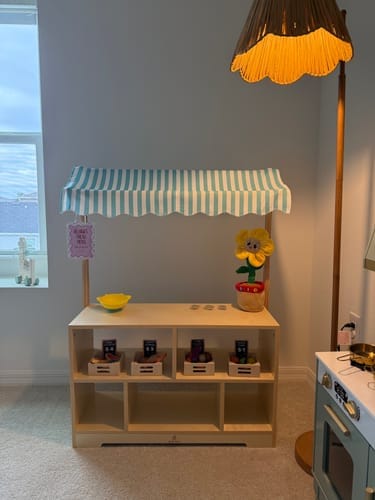 Customer photo review of Holly Wooden Market Stand – Kids’ Pretend Play Shop & Display Shelf