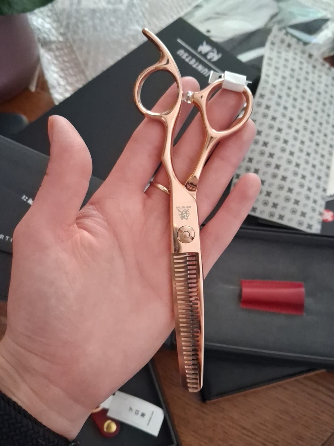 Customer photo review of Juntetsu Rose Gold VG10 Pro Shears Set