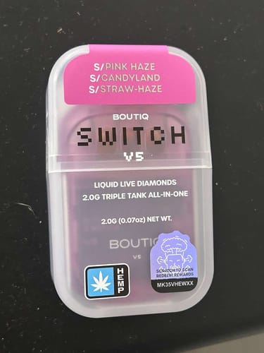 Customer photo review of Boutiq Switch V5  2G DISPOSABLE – Pink Haze X Candyland X Straw Haze (Sativa)