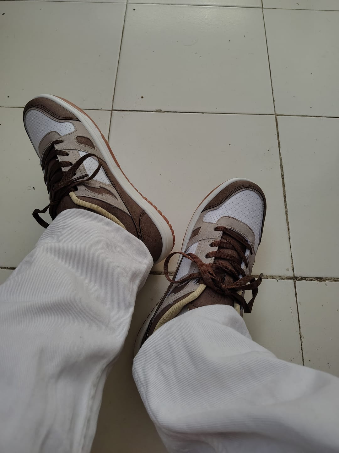 Customer photo review of ASH Beige Brown