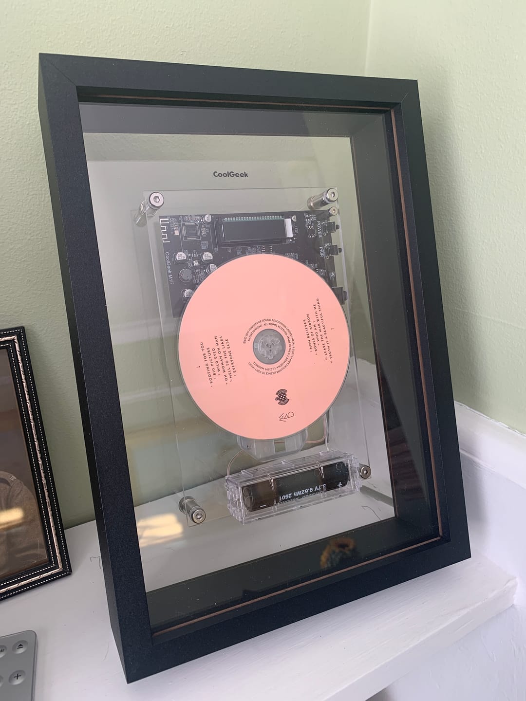 Customer photo review of M1 Music Frame CD Player