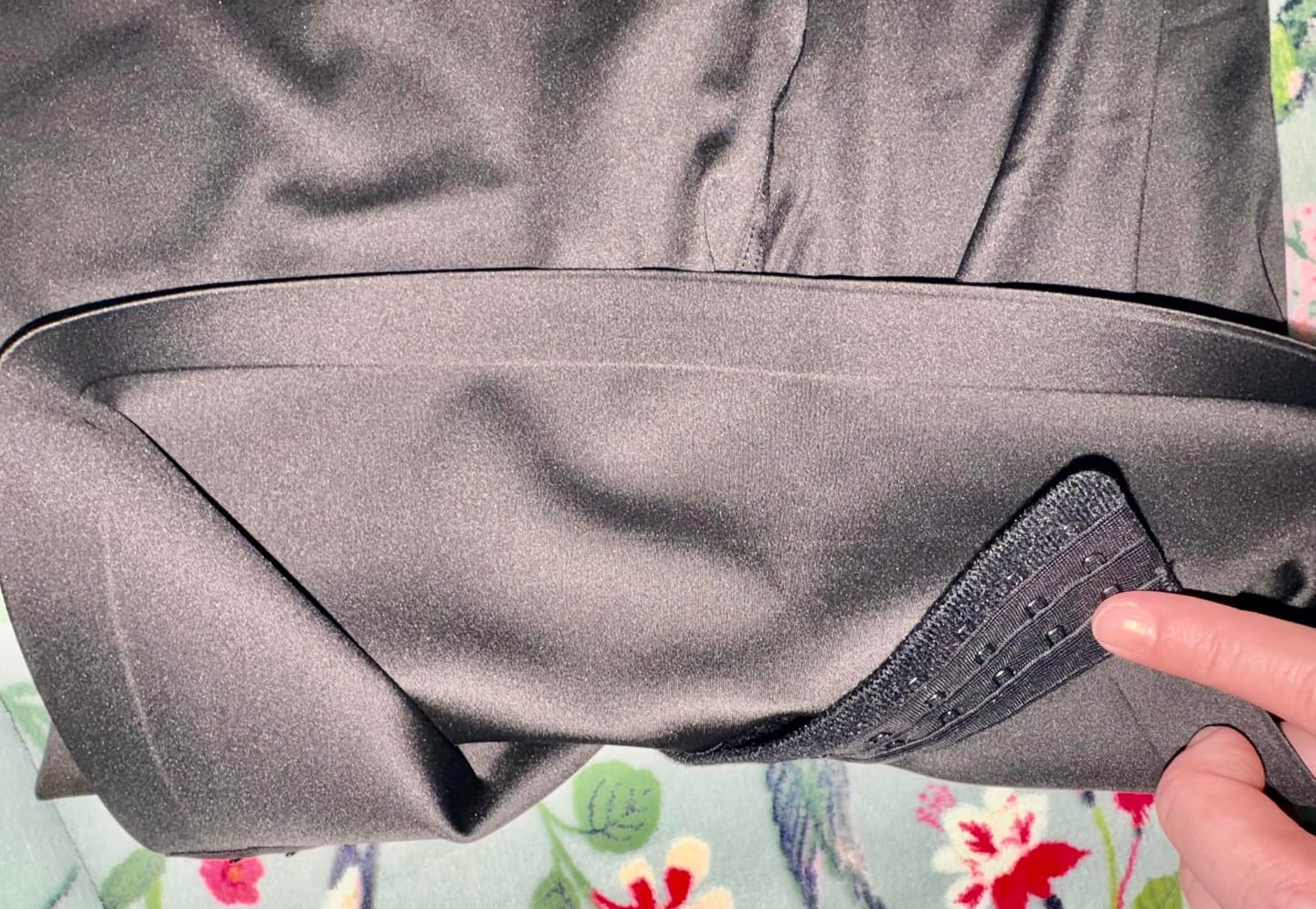 Customer photo review of Black Ultra-High Waist Trainer Leggings