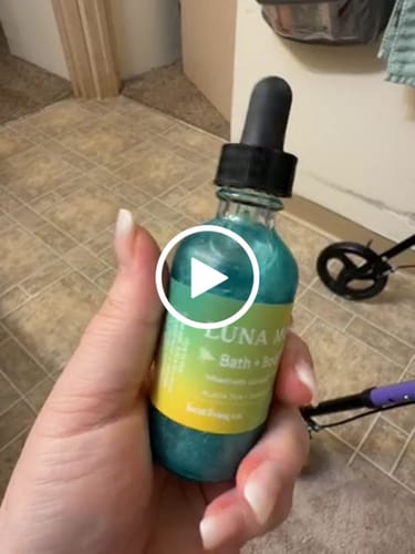Customer video review of Luna Moth Bath & Body Oil
