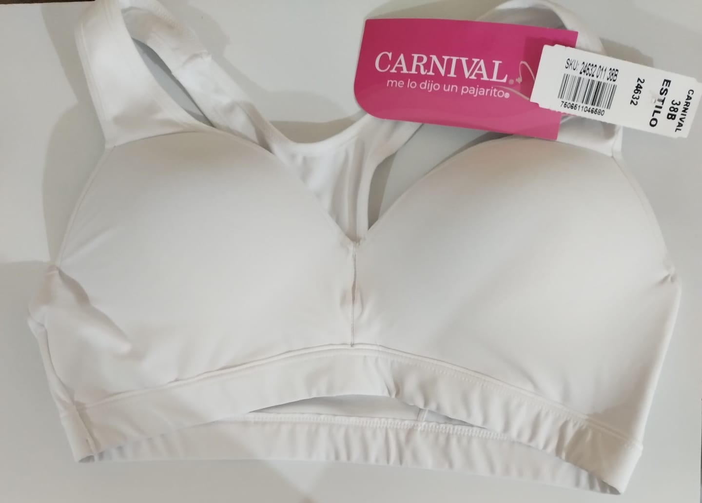 Customer photo review of Top básico sin varilla espalda cruzada 24632 Carnival