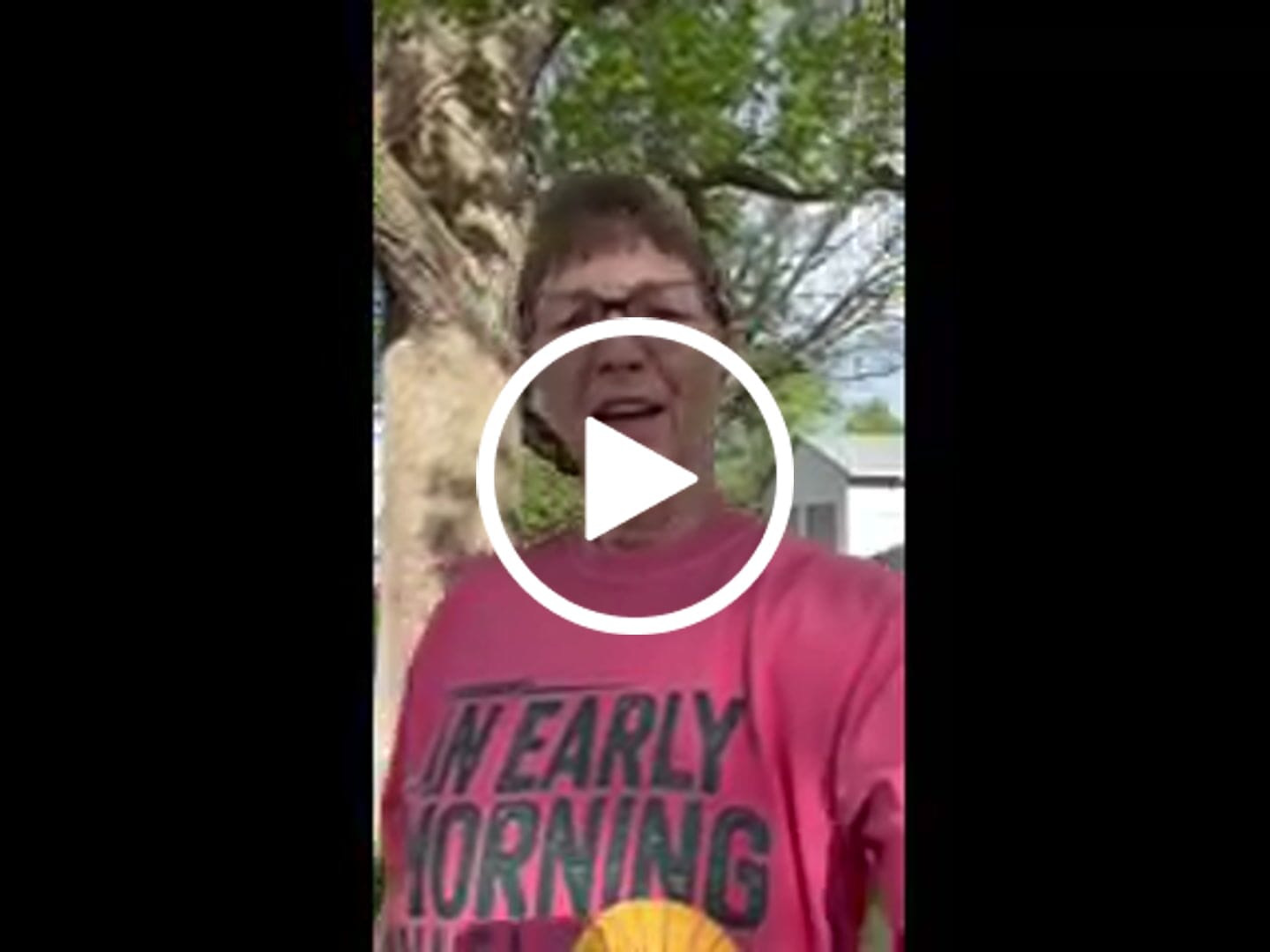 Customer video review of Early Morning Walk T-shirt