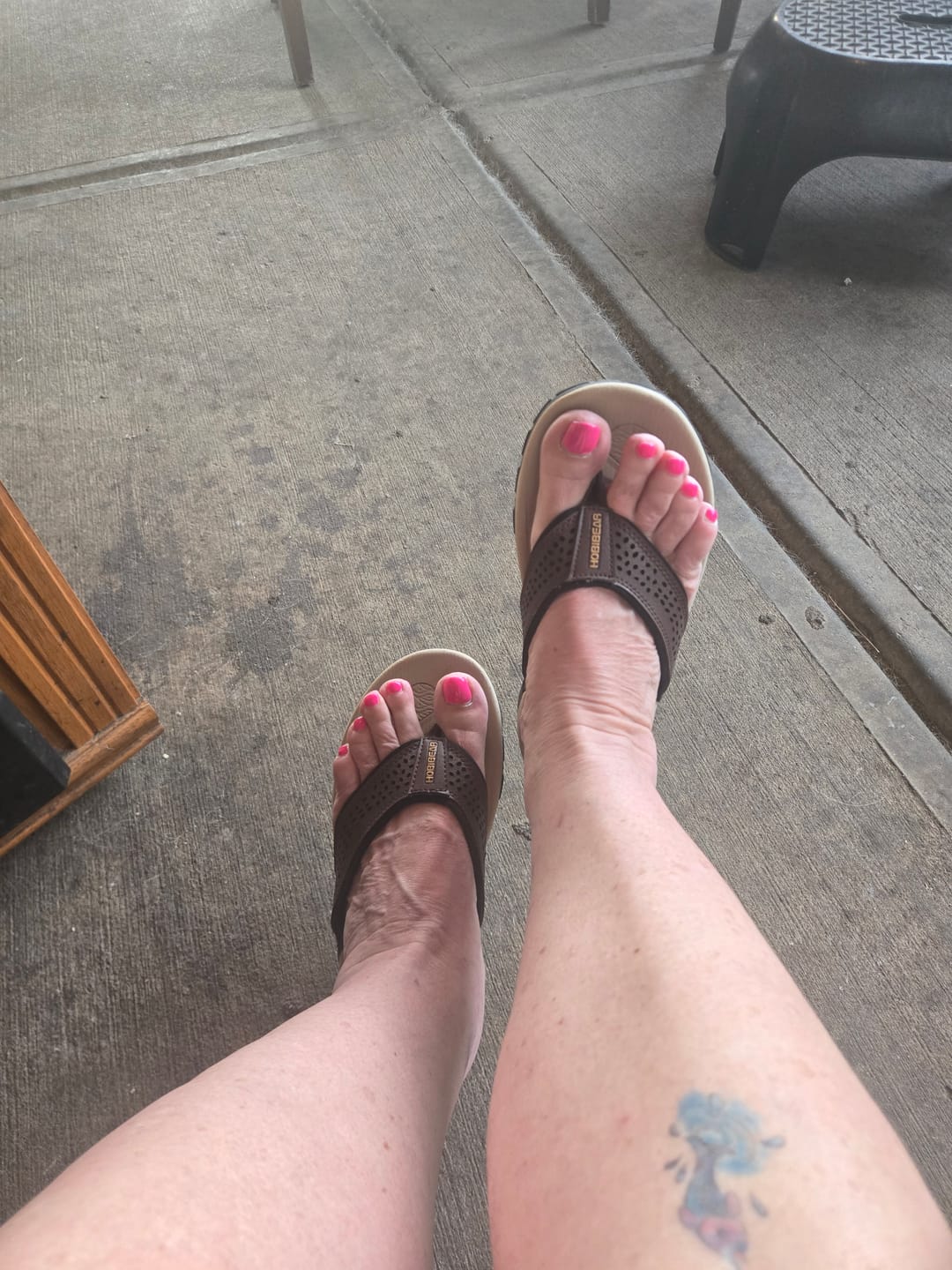 Customer photo review of Ramble Lite - Wide Toe Slippers