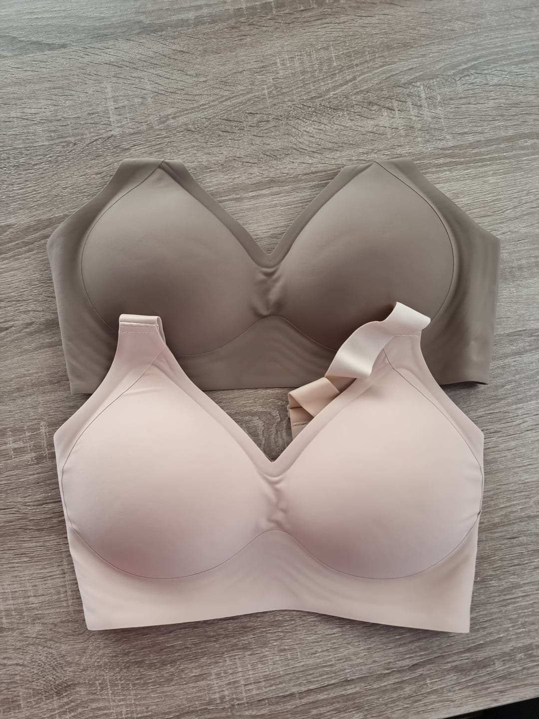 Customer photo review of Безшевен сутиен в макси размери L–6XL