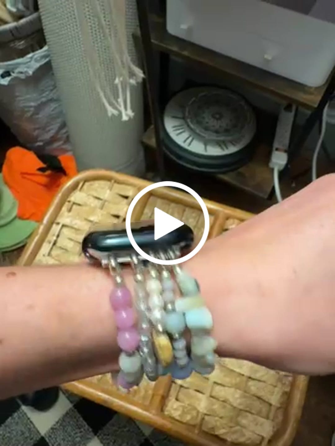 Customer video review of Seaside Dreams Stretch Apple Watch Strap