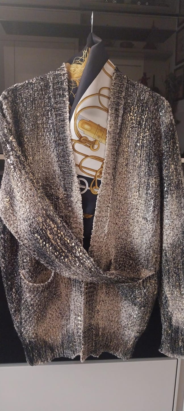 Customer photo review of Cotton V-Necked Cardigan
