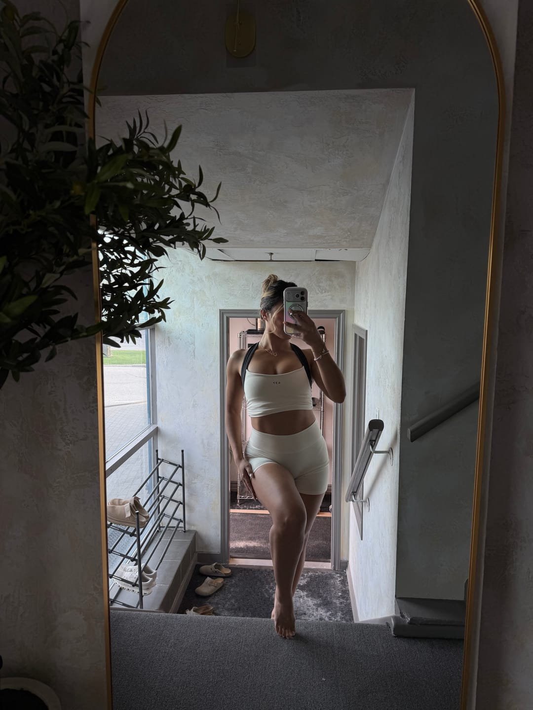 Customer photo review of The Sculpt Tank / Cream-Black