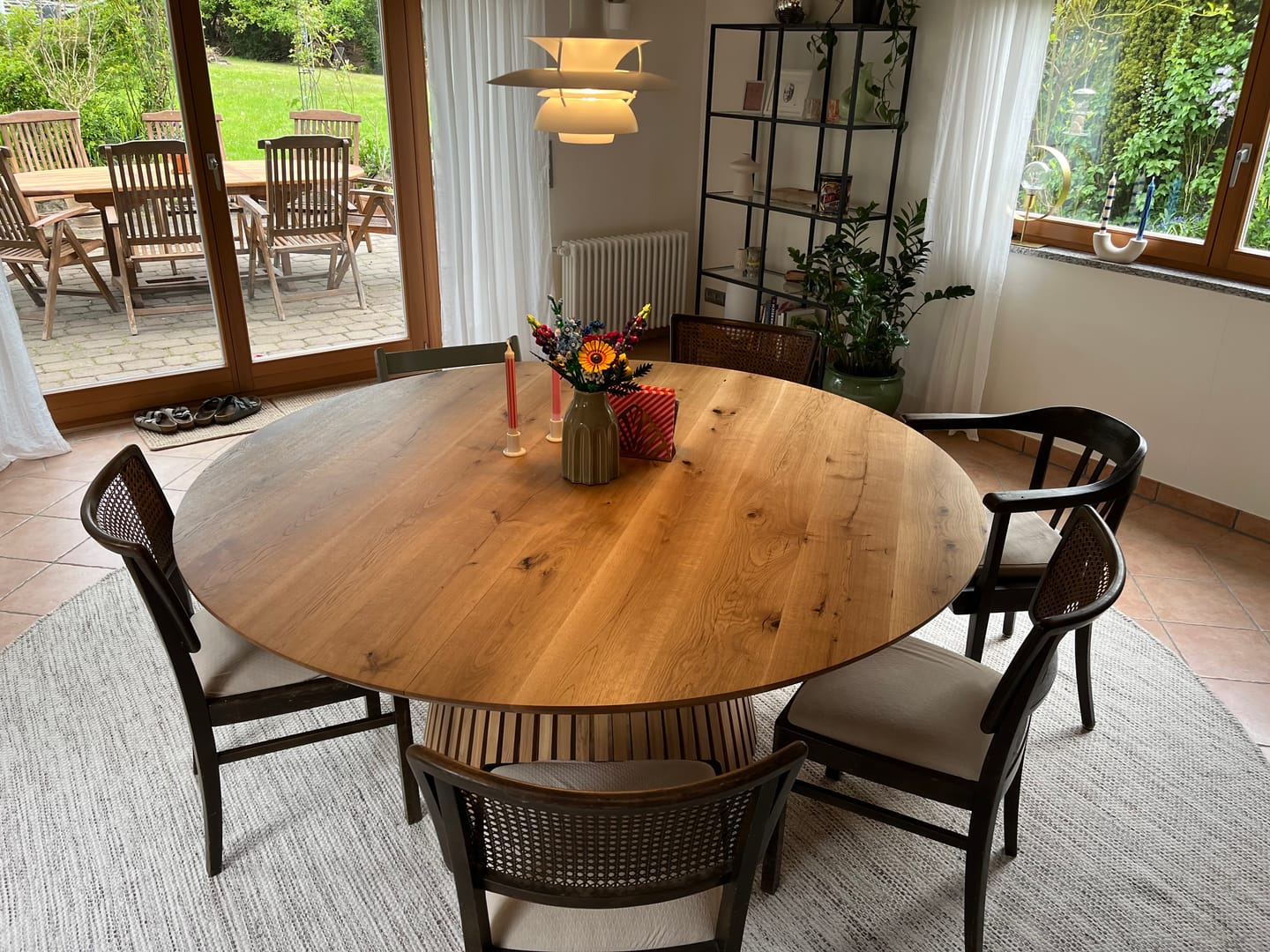 Customer photo review of Vivien Extendable Round Oak Dining Table