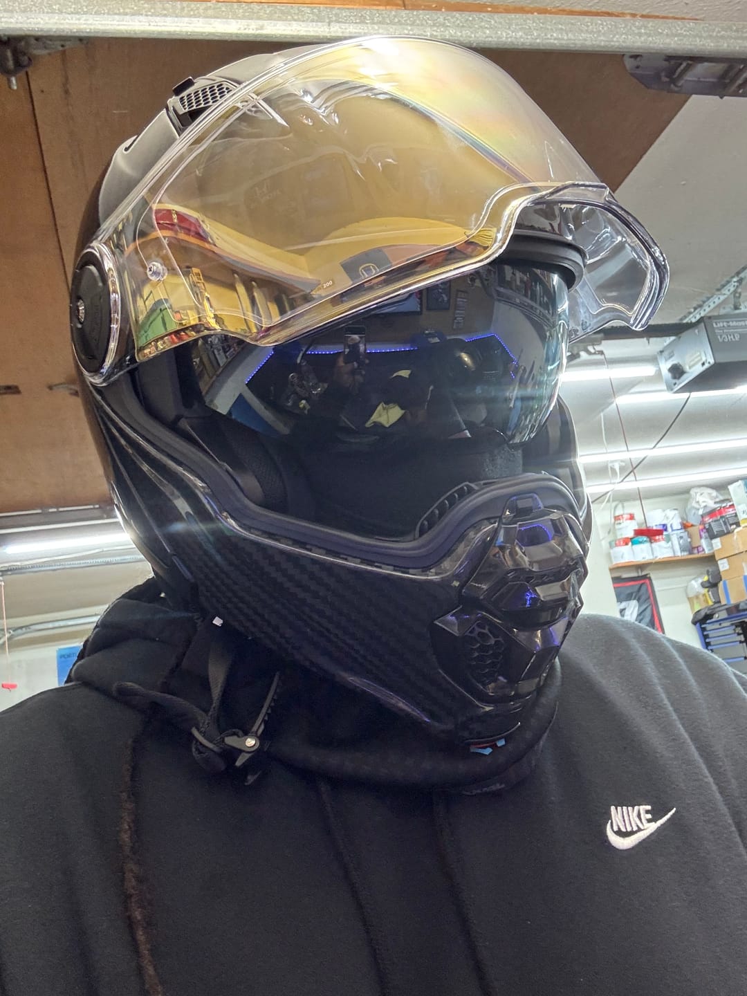 Customer photo review of D.O.T. & ECE Daytona C6 PRO- Grey Carbon Fiber