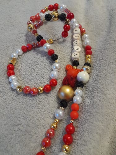 Customer photo review of Portachiavi Lungo da collo di perle fatto a mano ♥️ Rosso