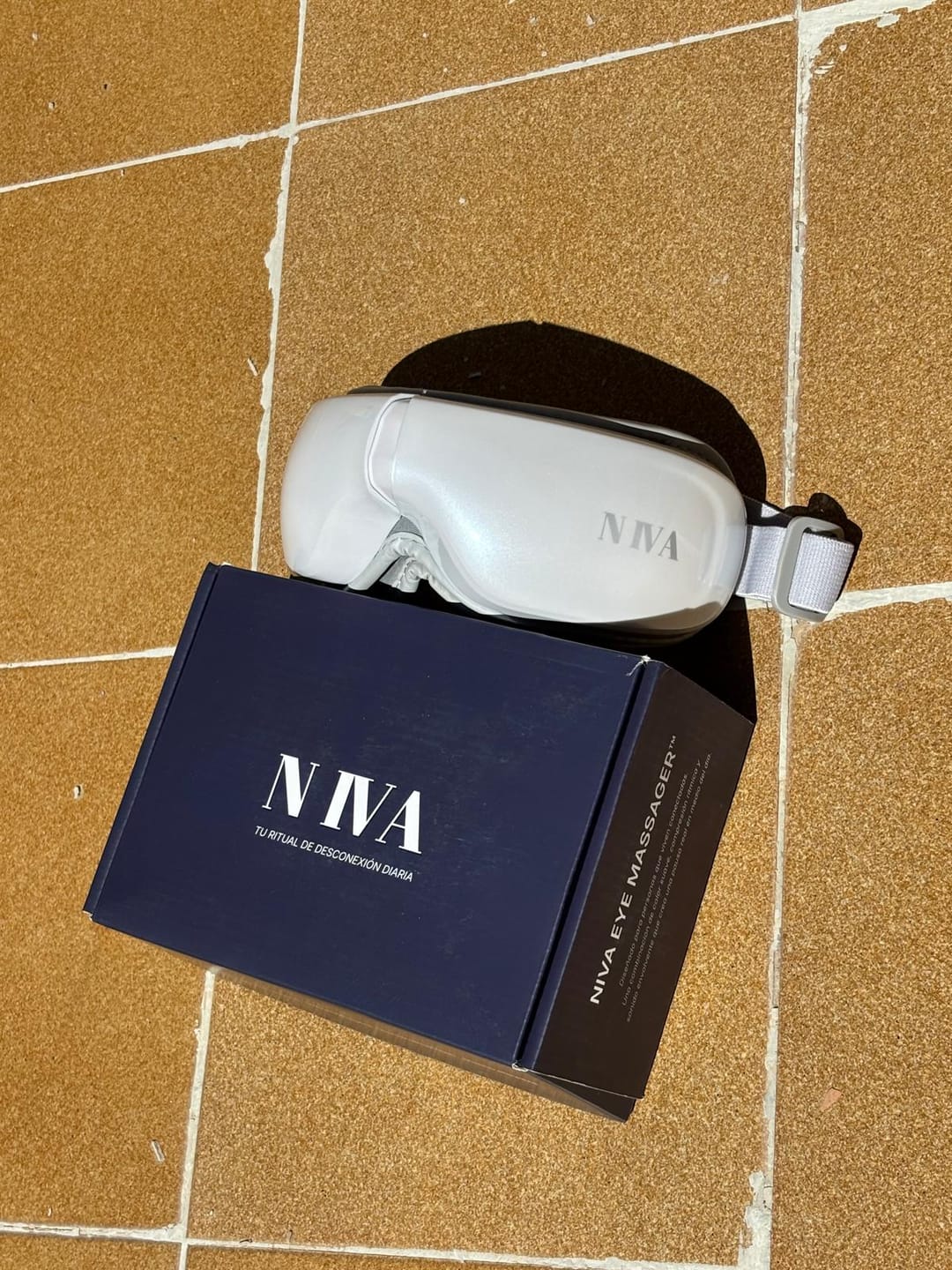 Customer photo review of NivaEyeMassager® Masajeador Ocular Relajante