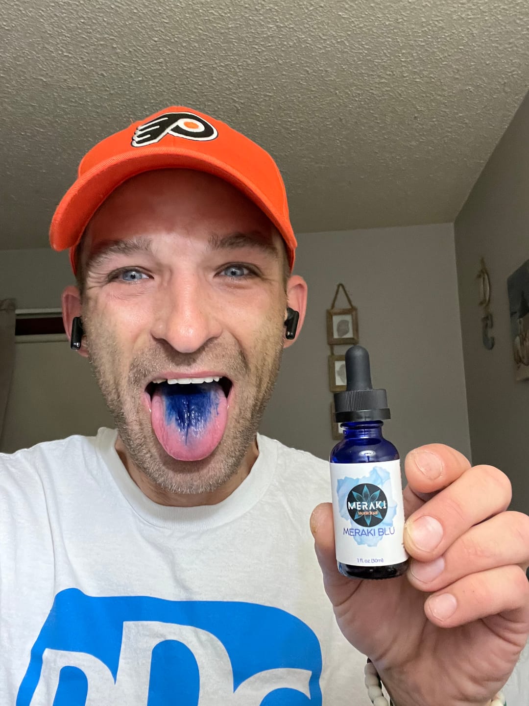 Customer photo review of Meraki Blu USP Grade Methylene Blue 150mg