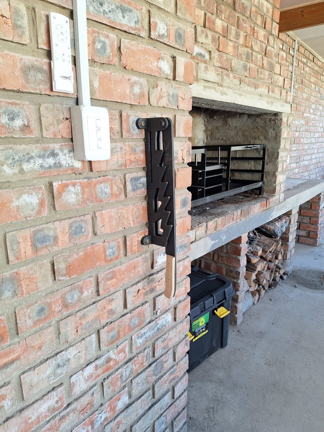 Customer photo review of BraaiPlank™ Wall Mounted Wood Kindling Splitter
