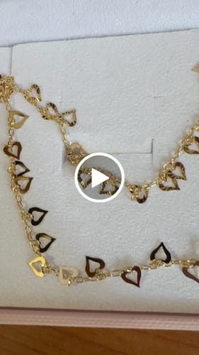 Customer video review of Collana Doppio Cuore Dorato
