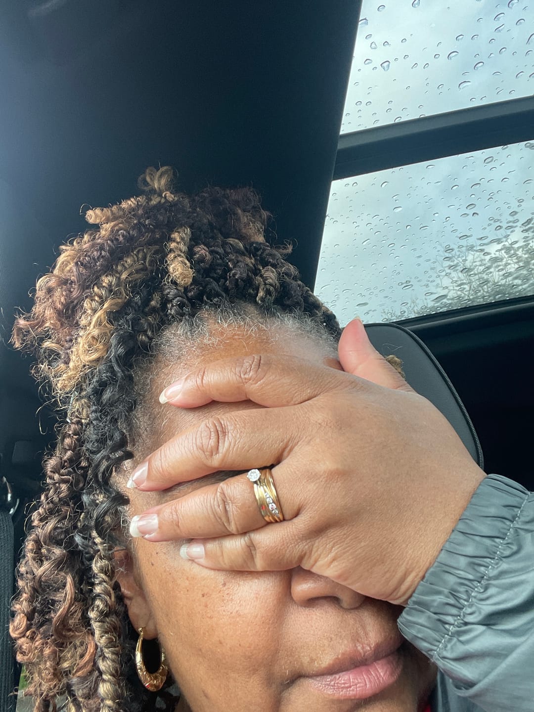 Customer photo review of Outre X-Pression Twisted Up Pre-Looped Crochet Braids - BOHO WAVY BOMB TWIST 10" 2X