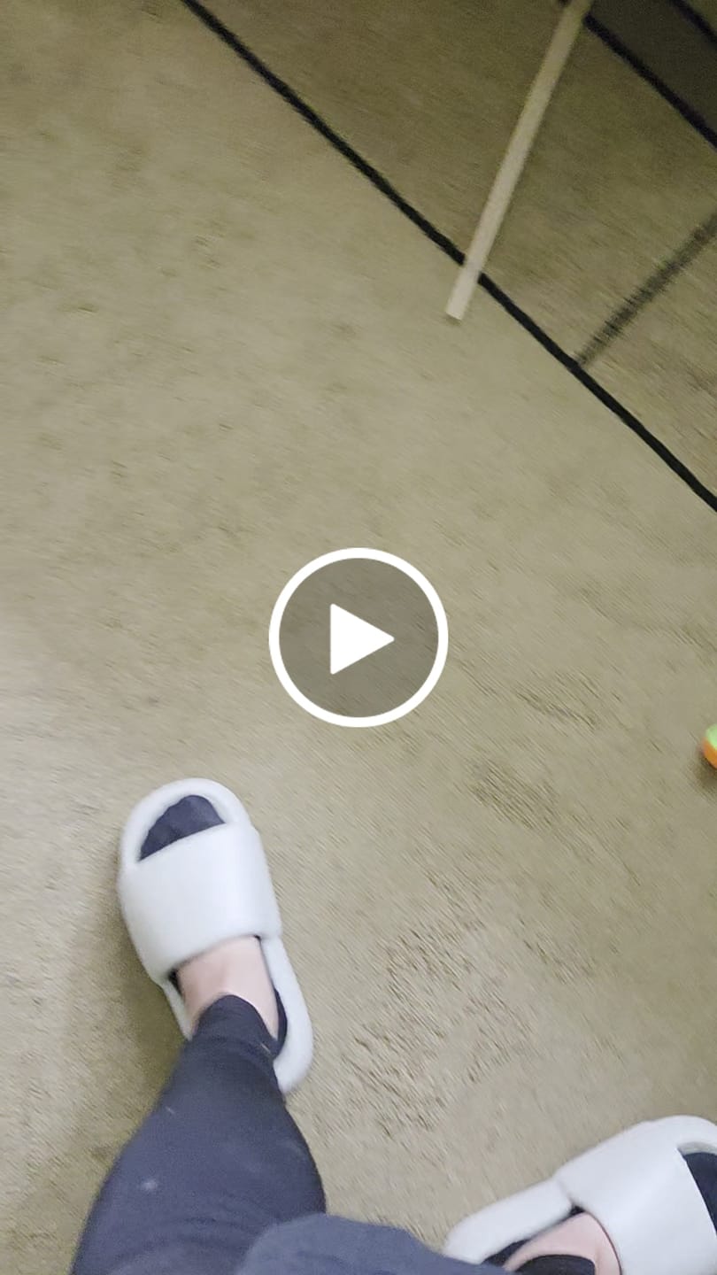 Customer video review of Cloud Slides