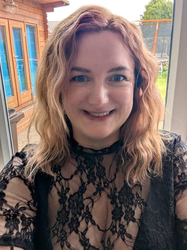 Customer photo review of The Stylist Collection Easi Waver