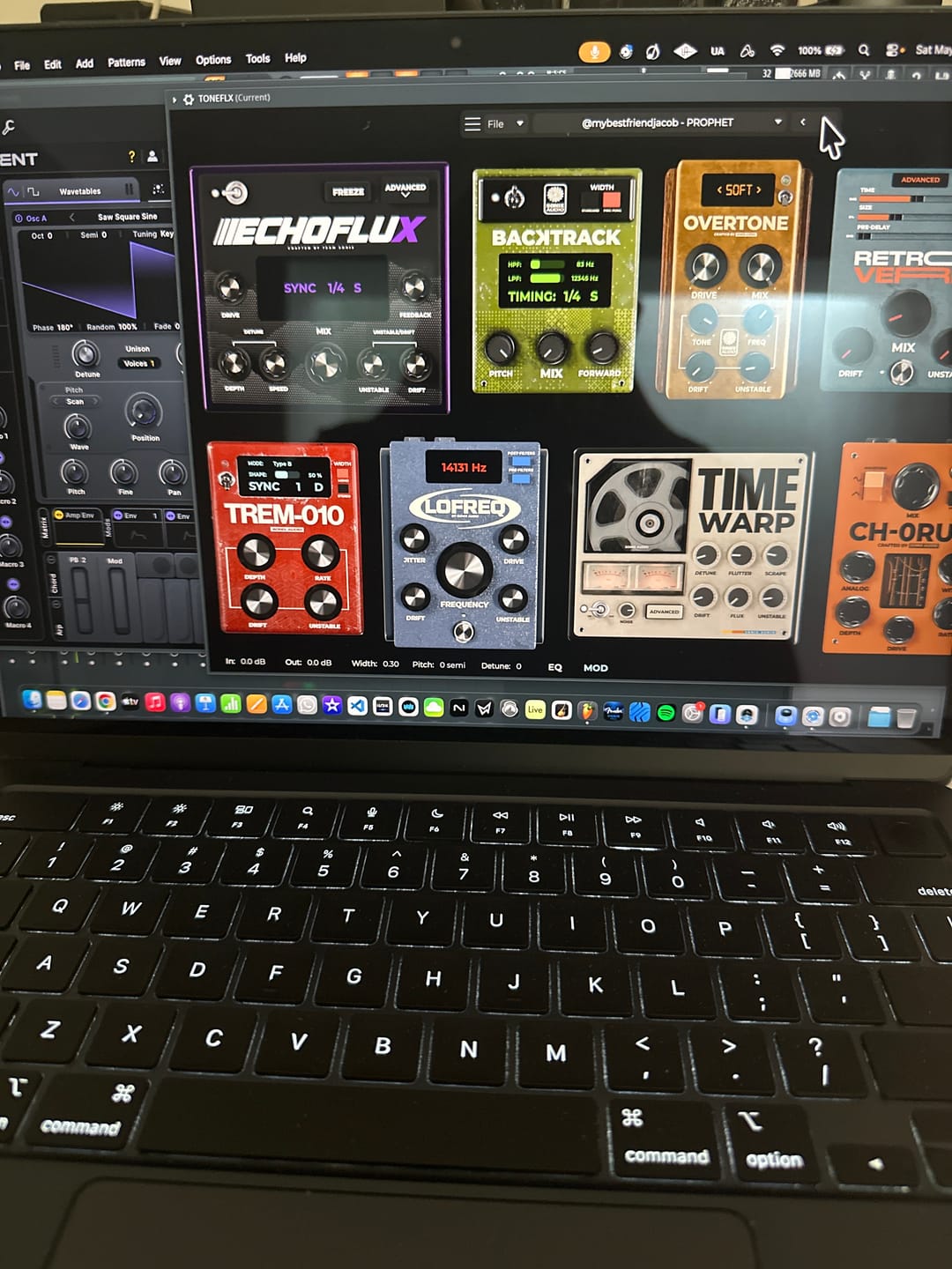 Customer photo review of TONEFLX PLUGIN + ARTIST SERIES V.001 EXPANSION