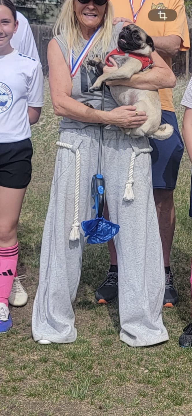 Customer photo review of Aelfric Eden Super Baggy Barrel Sweatpants