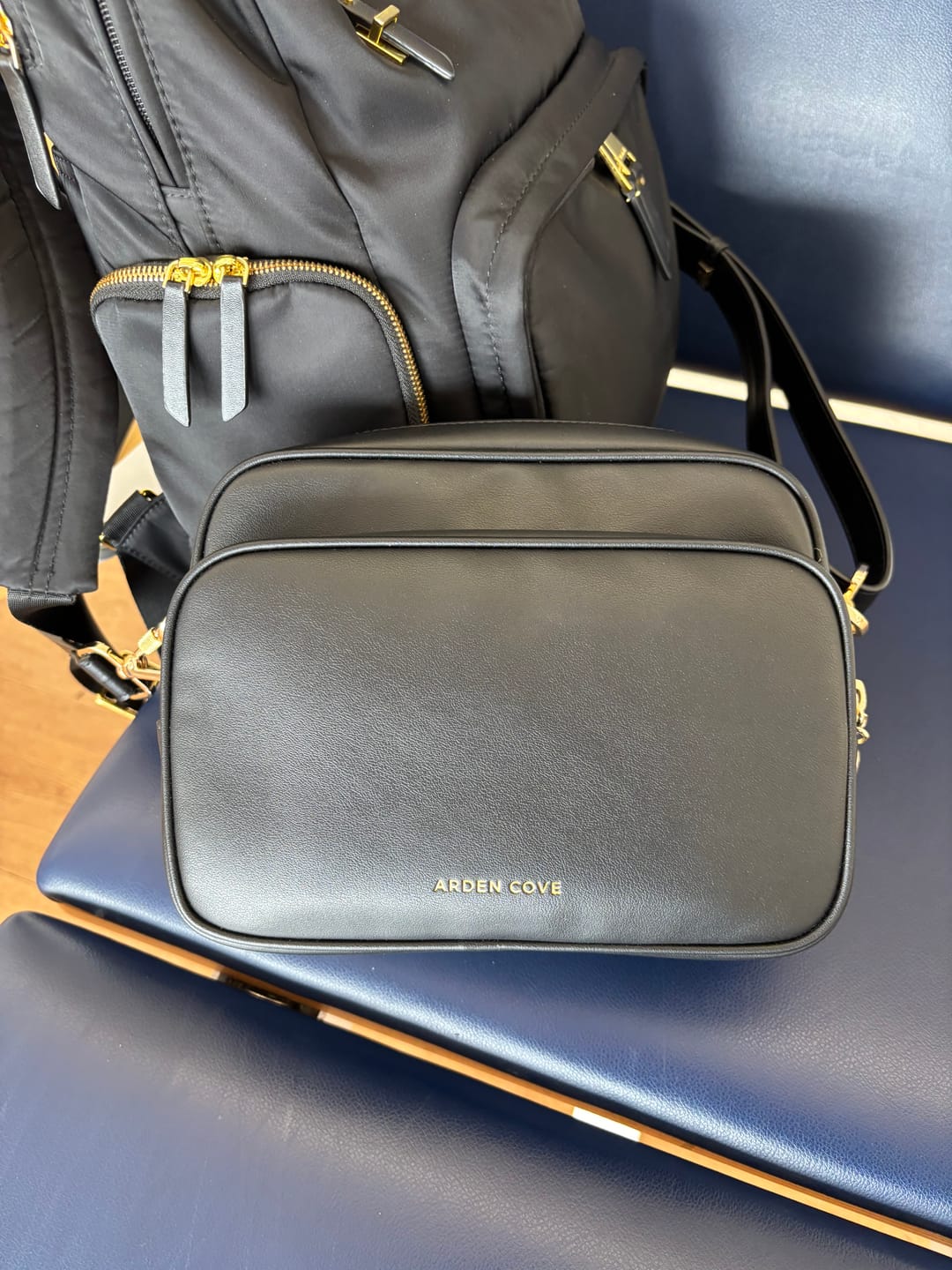 Customer photo review of Verona Crossbody With Slash-Resistant Locking Clasp Straps