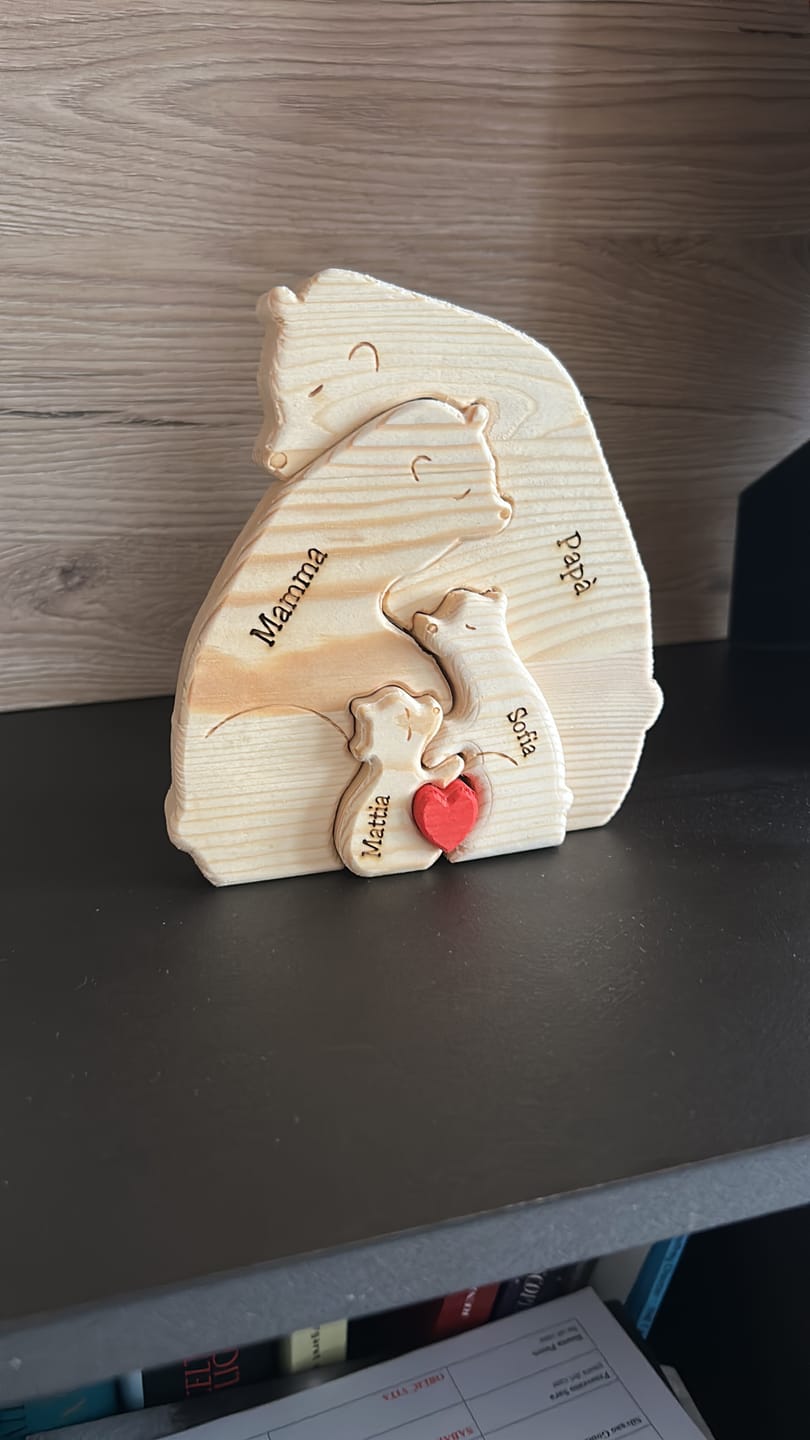 Customer photo review of Orsi famiglia - Graziosi orsetti in legno personalizzati da mostrare alla famiglia