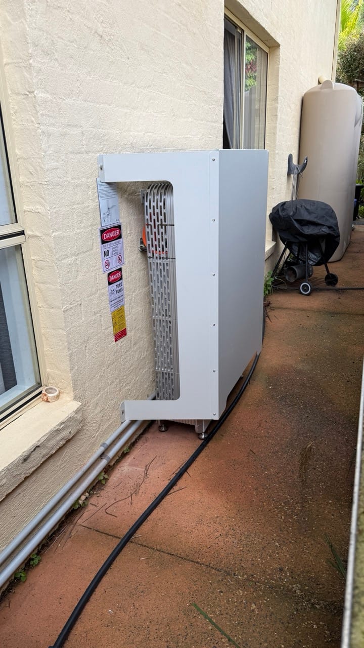Customer photo review of Large Solar Battery Cover
