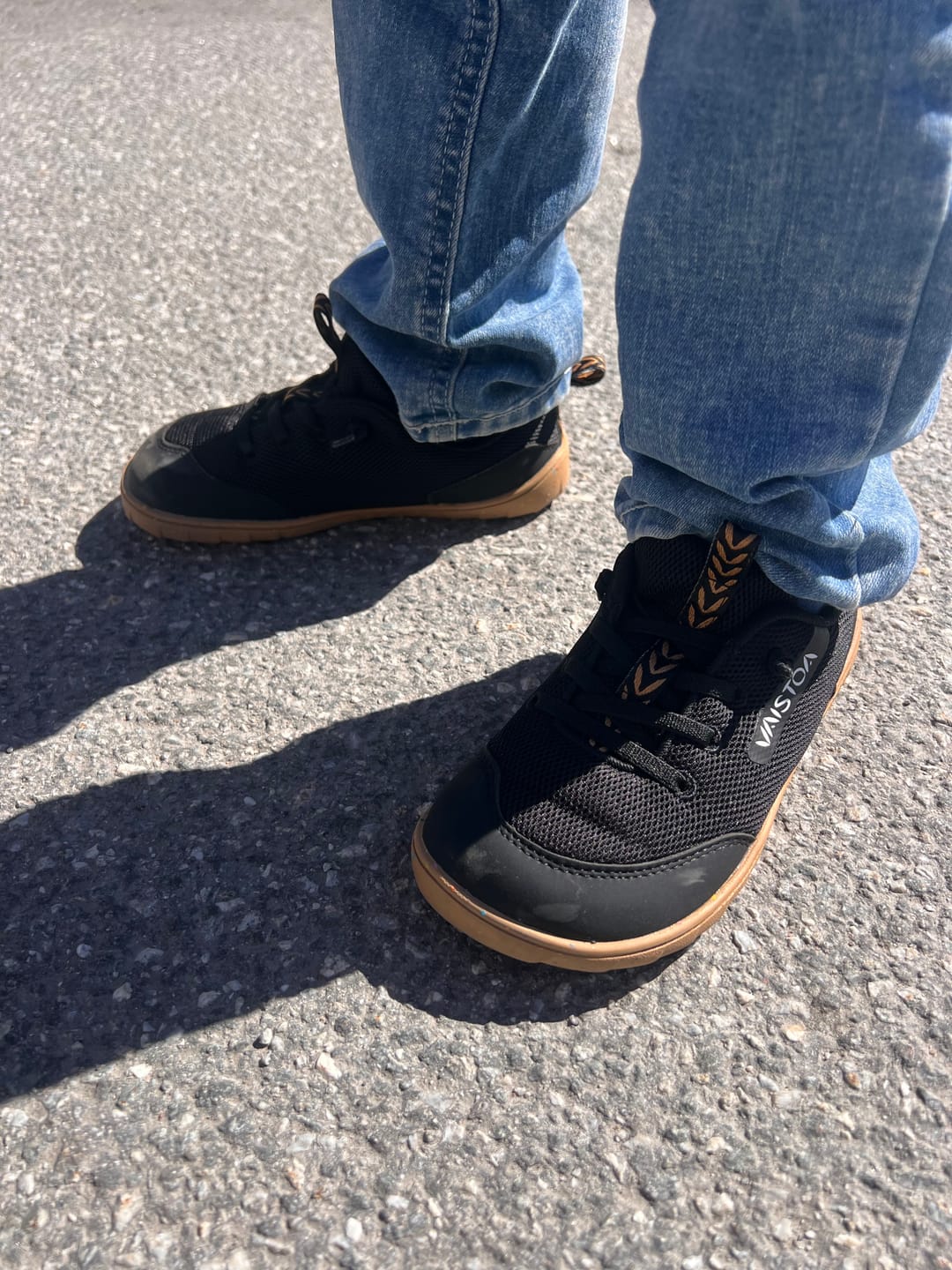 Customer photo review of Vaistoa Kiva Kids | Mesh Barefoot Sneakers