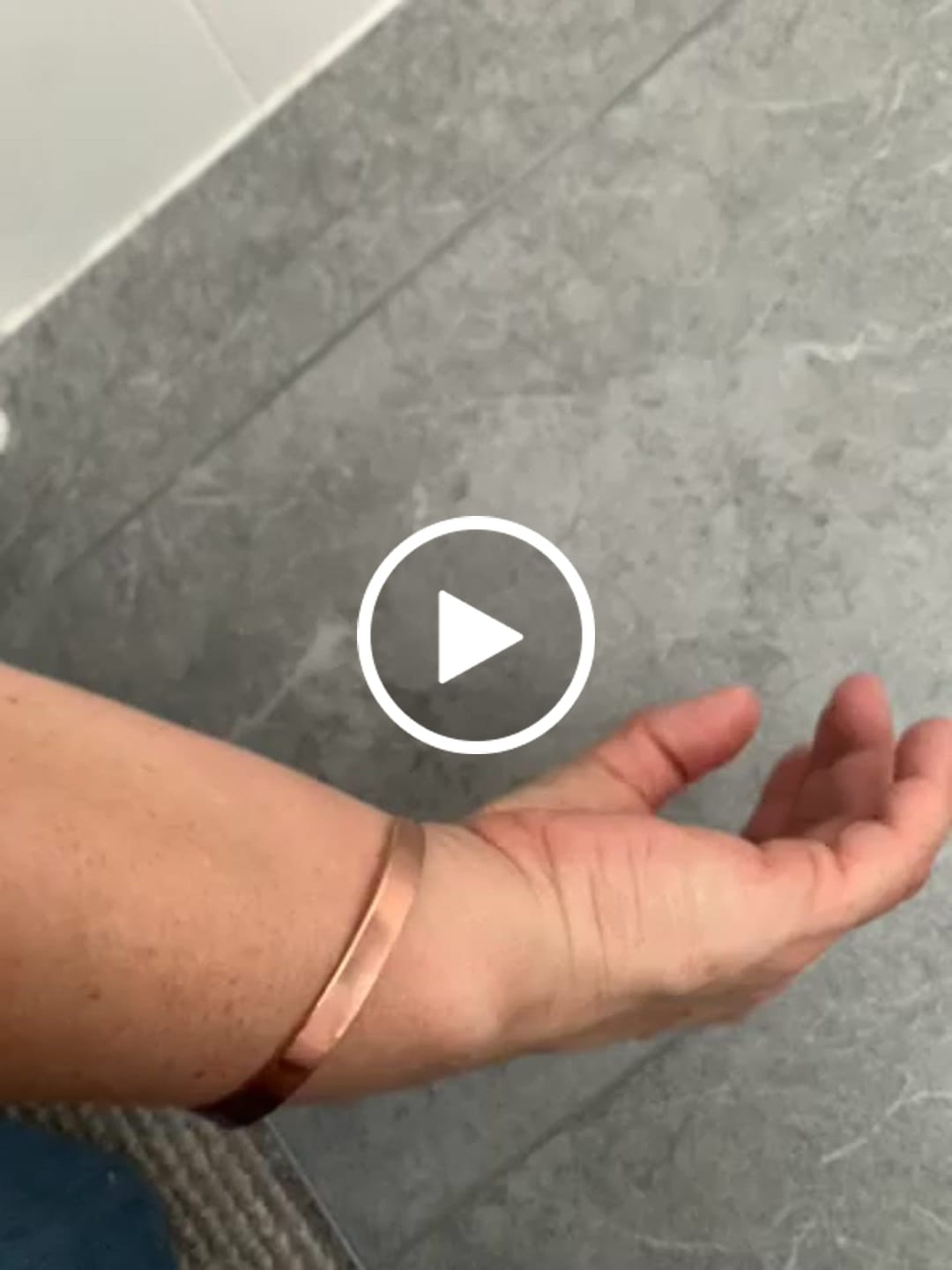 Customer video review of Pure Copper Bracelet - Smooth Copper Bracelet - Copper Culture