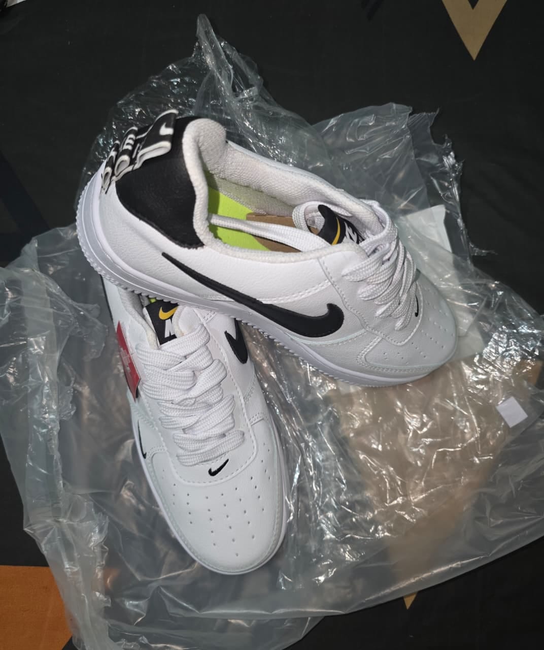 Customer photo review of AF1 LEGEND - BLANCO