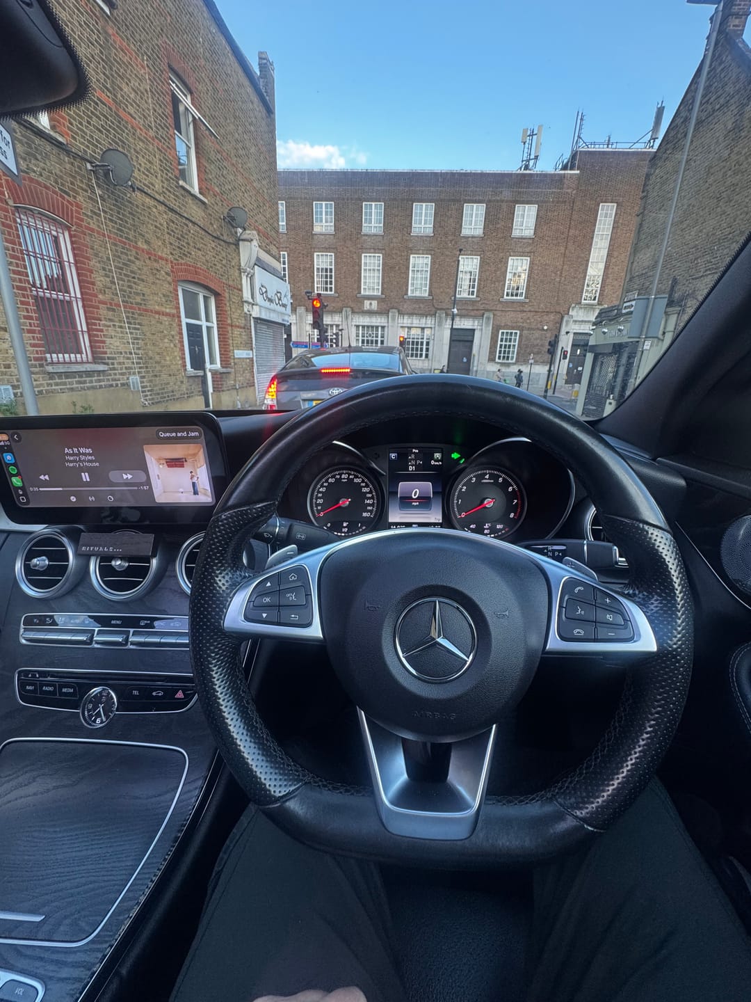 Customer photo review of Mercedes Benz C/GLC Class | W205/X253 | 10.25"/12.3" Linux CarPlay/Android Touchscreen Display | 2014 - 2019