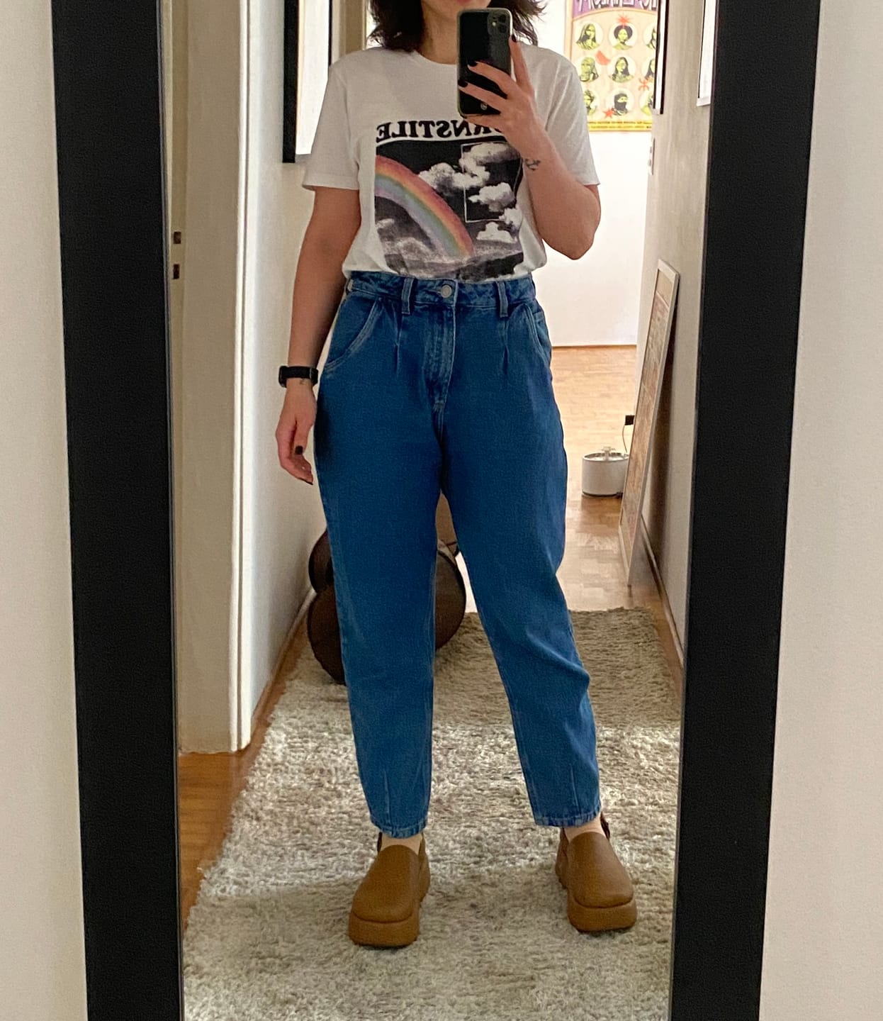 Customer photo review of Calça Jeans Slouchy Cacau Azul Médio