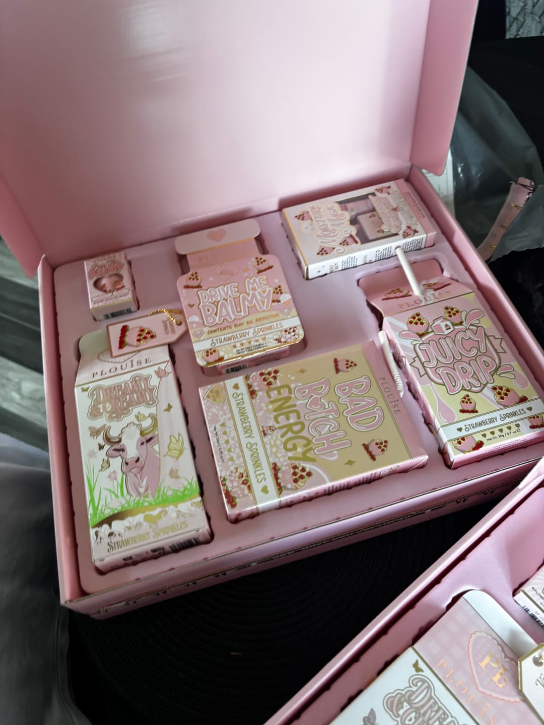 Reseña de la foto del cliente de Budget Box (suscripción mensual) Fecha de inicio mayo