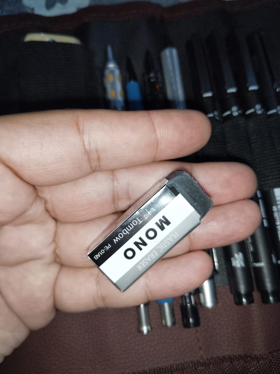 Customer photo review of Tombow - Goma Mono Black Plastic Eraser