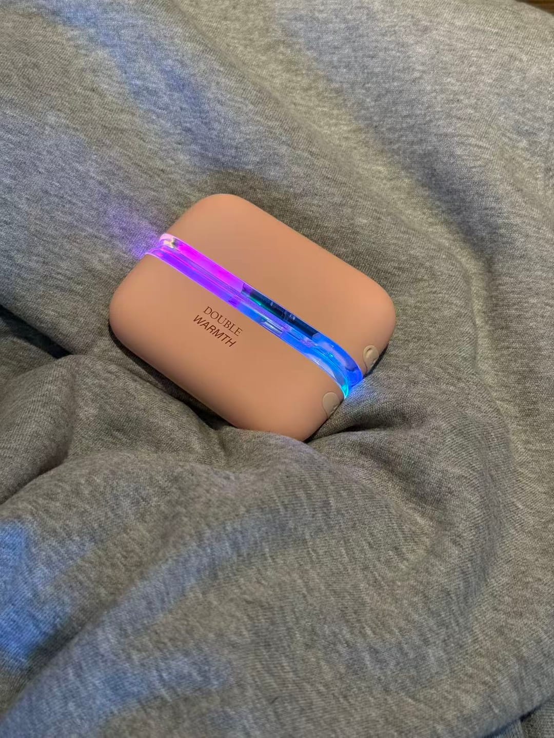 Customer photo review of CapyCosy Twin Hand Warmer + Powerbank
