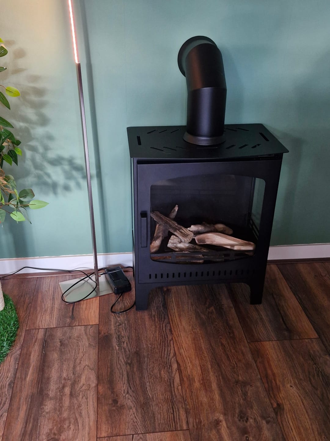 Customer photo review of Xaralyn Stoove vrijstaande bio-ethanol haard