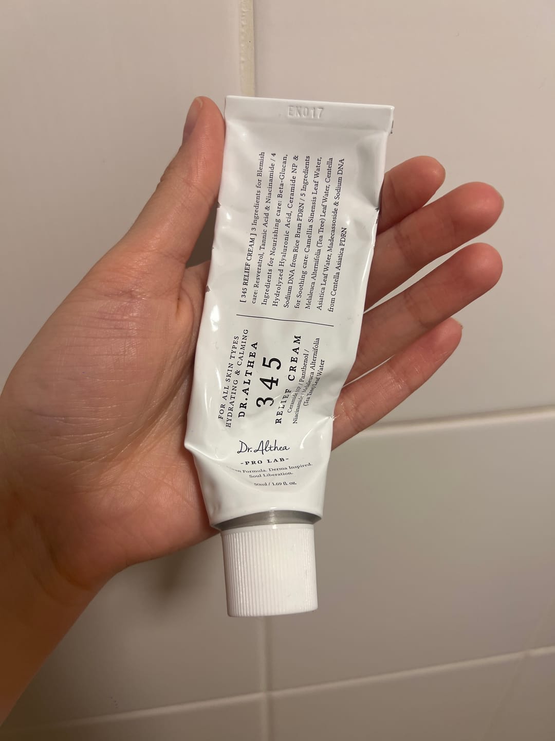Customer photo review of Nomierinošs krēms ar resveratrolu Dr. Althea 345 Relief Cream