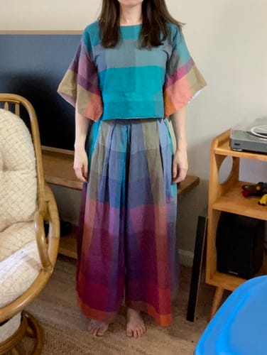 Customer photo review of FRIDA PANTS | AURA CHEX