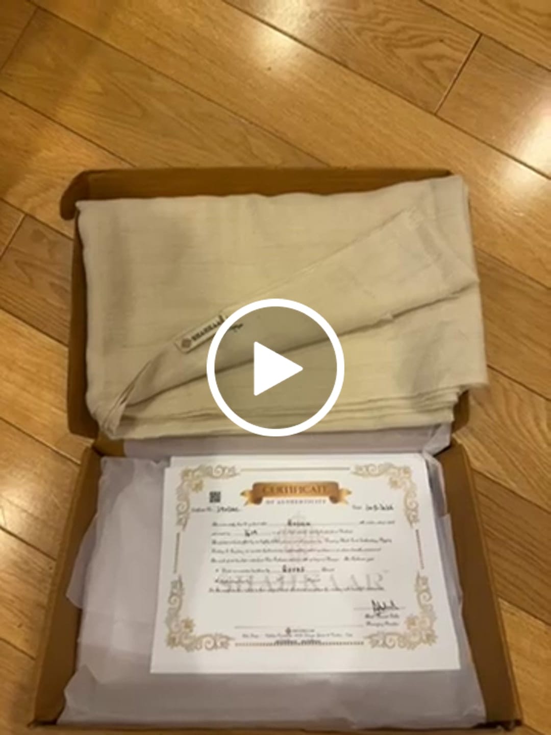 Customer video review of Natural Ivory Pashmina