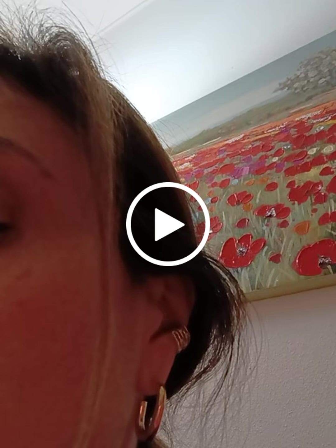 Customer video review of Orecchini  Curve Dorate