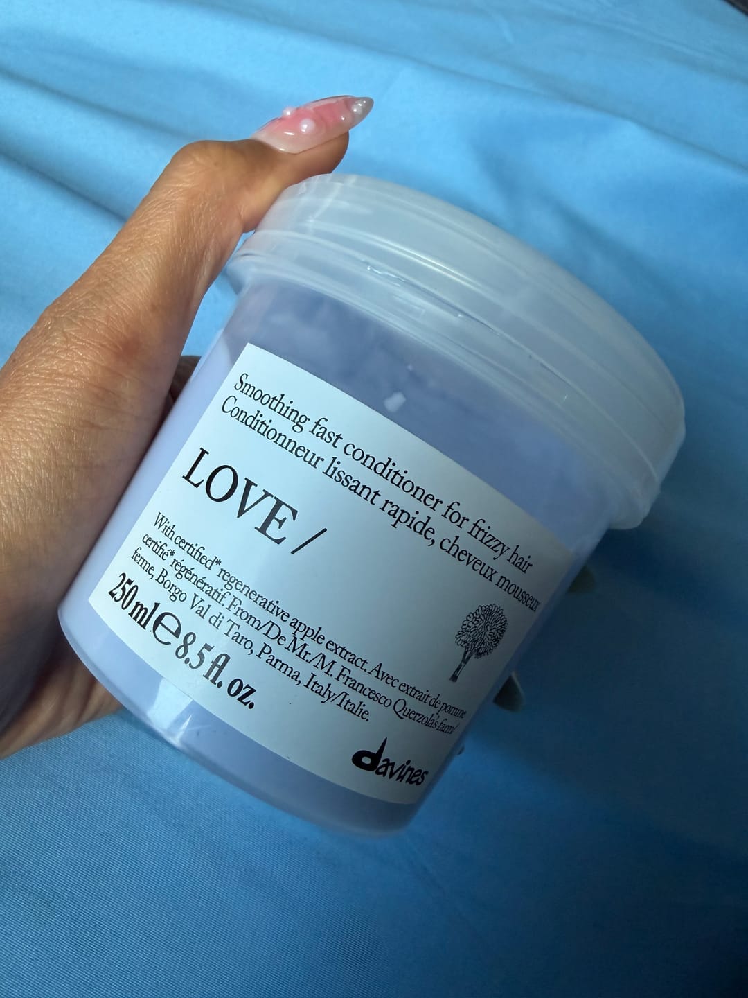 Customer photo review of LOVE SMOOTHING Conditioner
