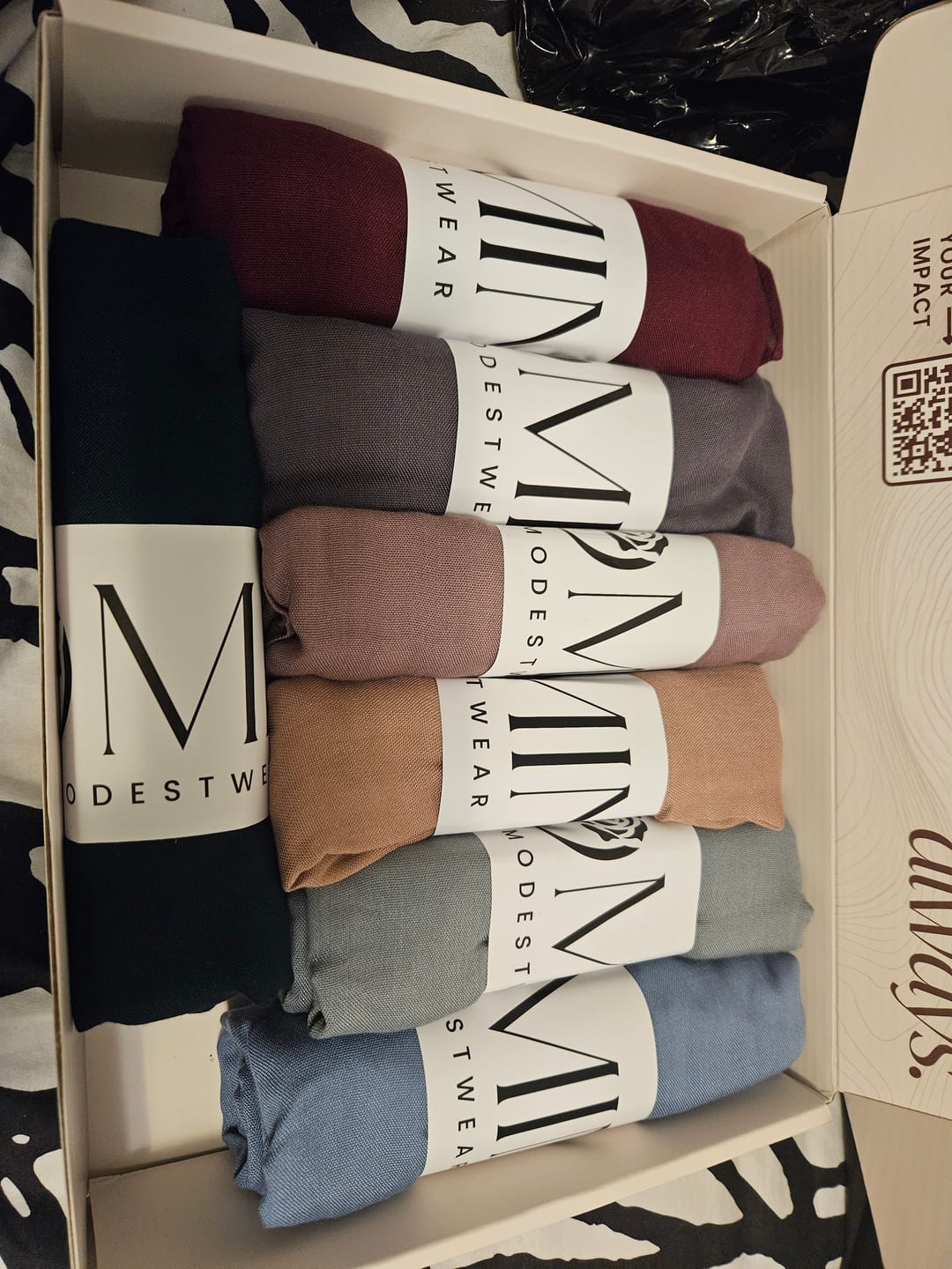 Customer photo review of Luxury Modal Hijab - Crimson Rose