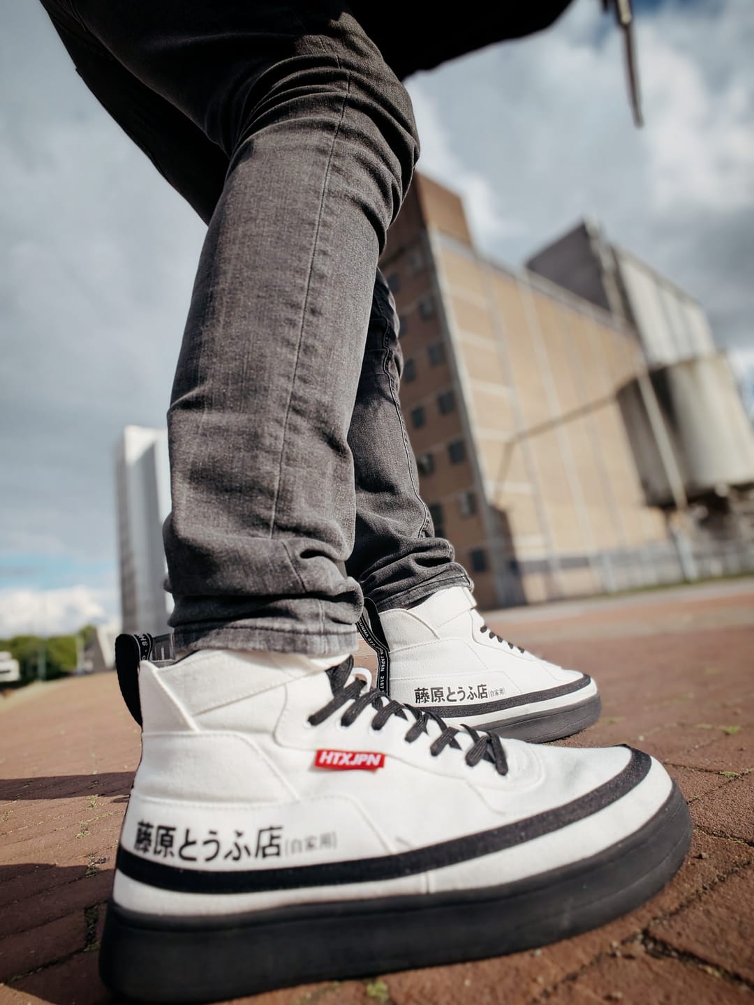 Customer photo review of HTXJPN Fuji3 High Top Sneakers