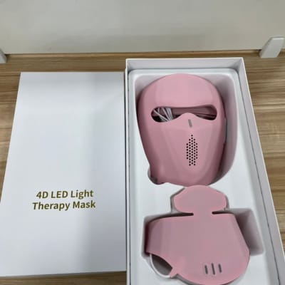 Customer photo review of LED Light Therapy Mask with 1072nm